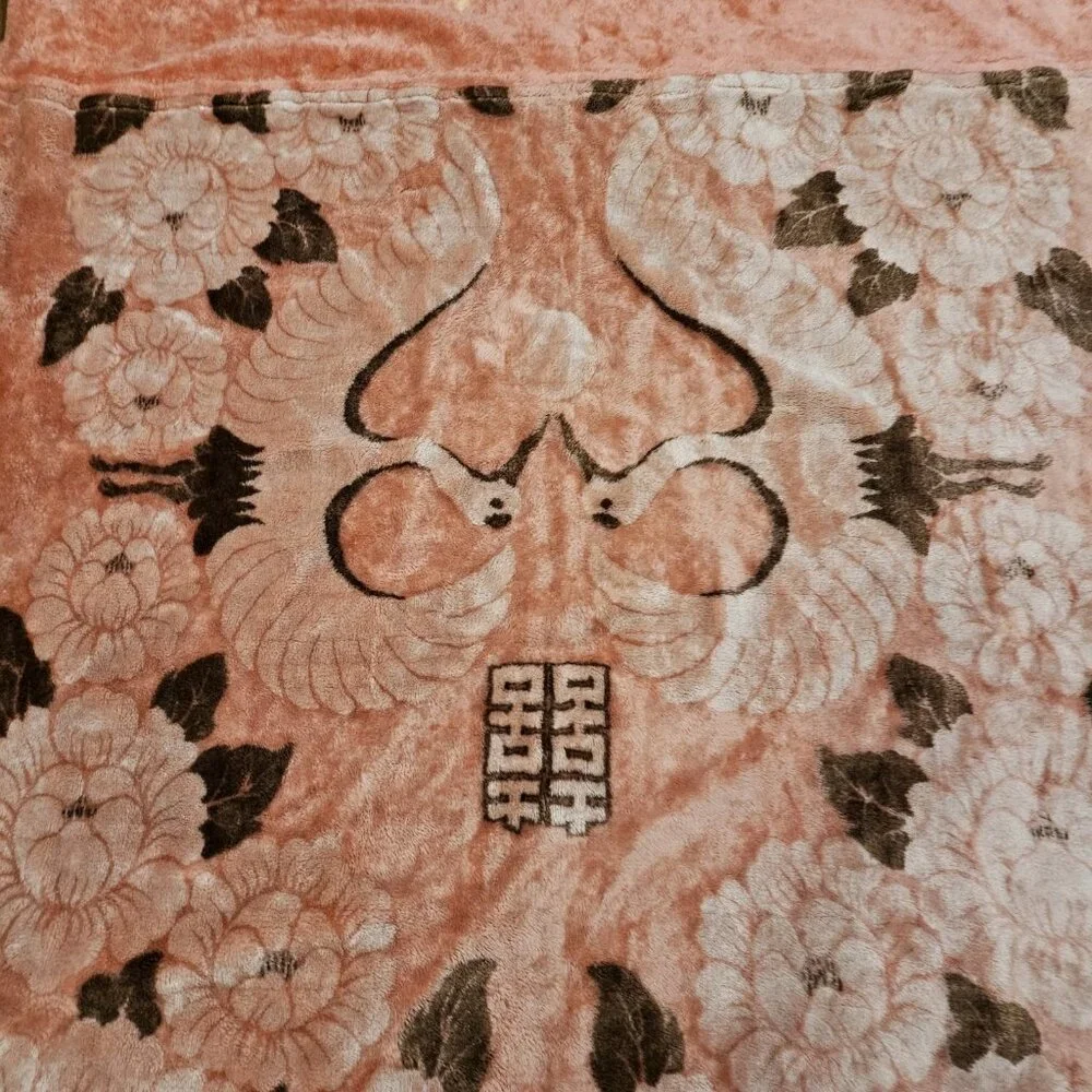 MCM VTG 1950s Korean Mink Peach‎ Pink Floral Blanket Coverlet Twin Heavy 58x81